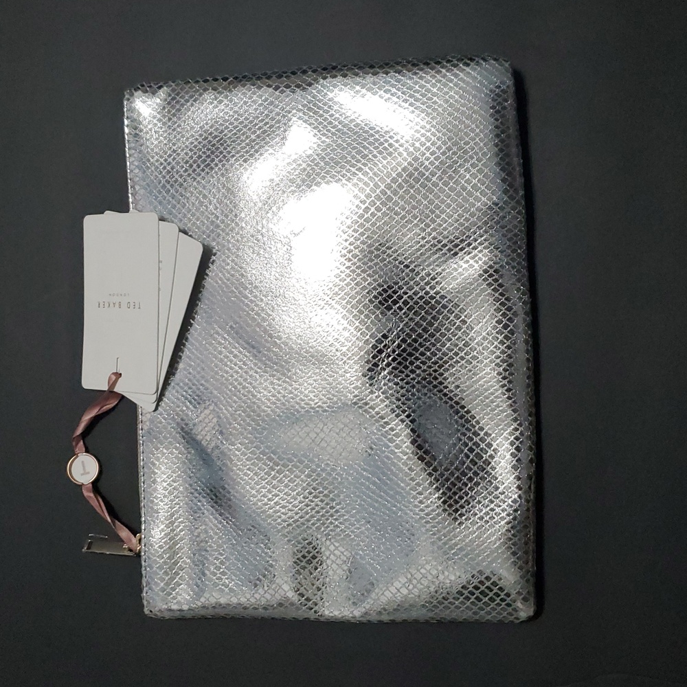 Ted Baker Women's‎ Silver Snaksi Snake Detail leather Large Pouch clutch new